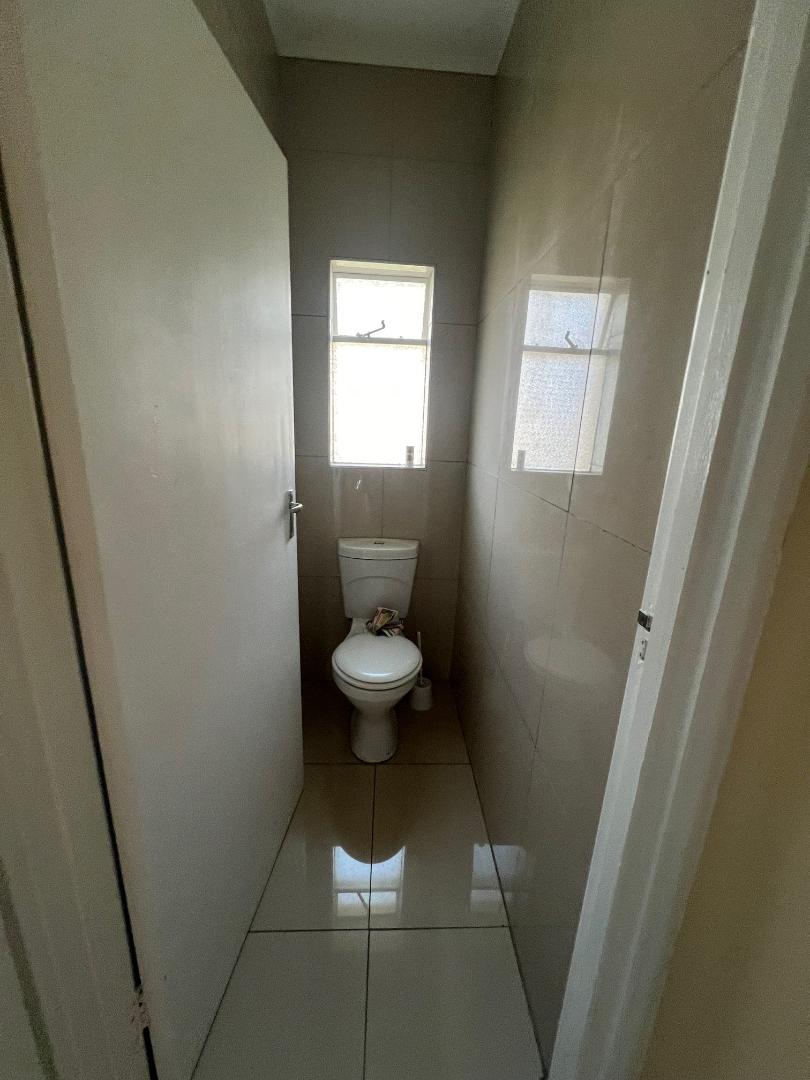 To Let 3 Bedroom Property for Rent in Walmer Eastern Cape